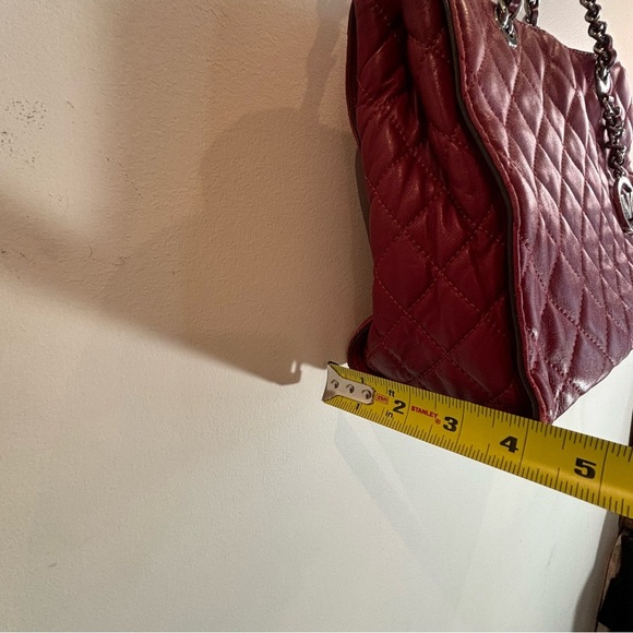 MICHAEL MICHAEL KORS Handbag Vegan Leather Quilted Chain On  Handle - Picture 7 of 15